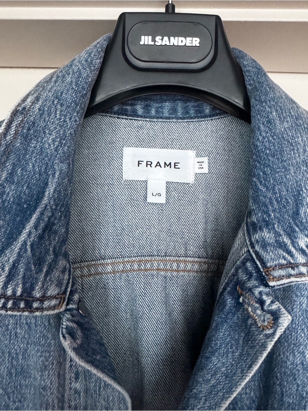 FRAME Light Wash Puff Shoulder Denim Jean Jacket Size L - Picture 2 of 8